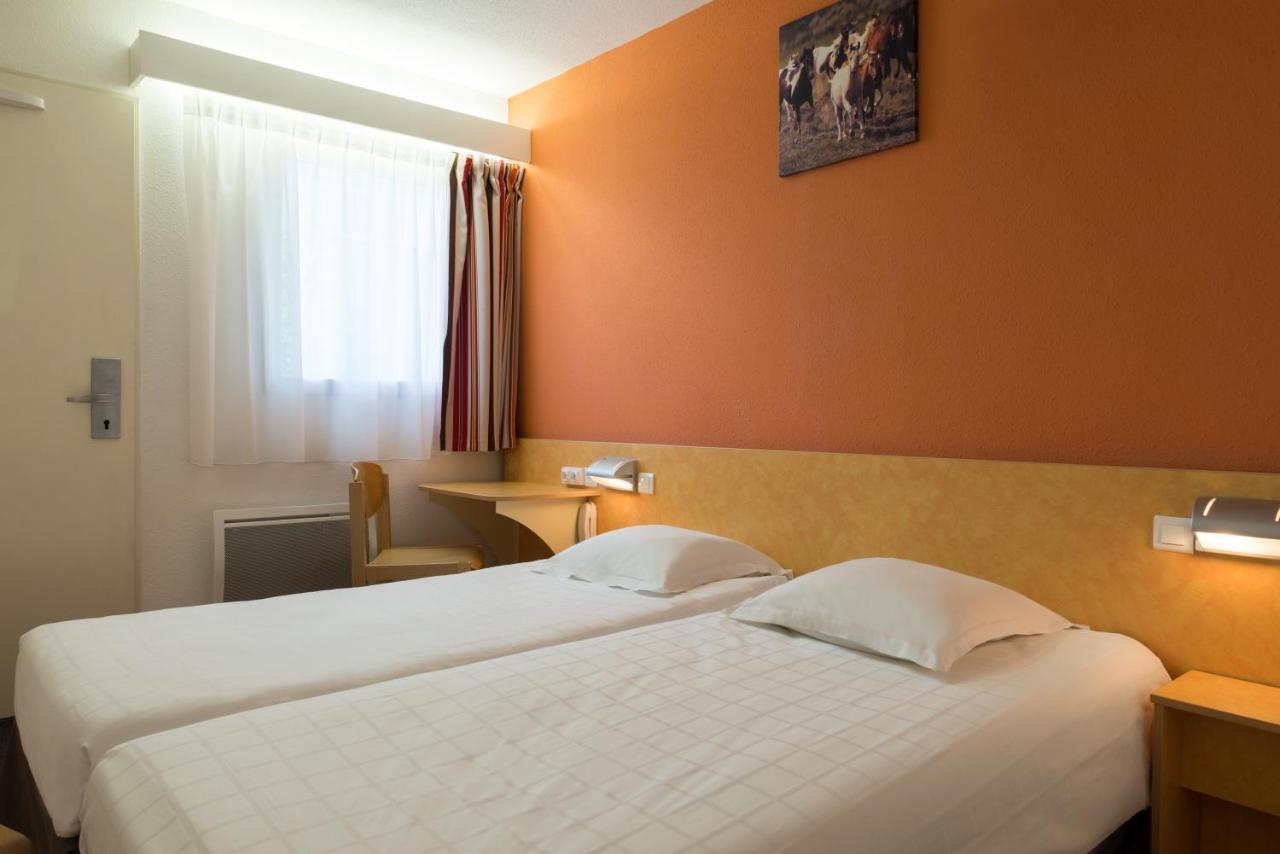 The Originals Access, Hotel Saint-Flour Exteriör bild