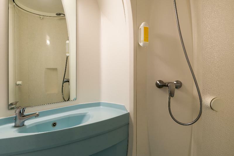 The Originals Access, Hotel Saint-Flour Exteriör bild